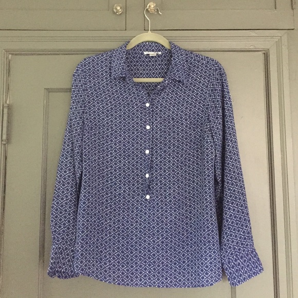 Navy Blue Dress Shirt, Perfect for All Seasons!