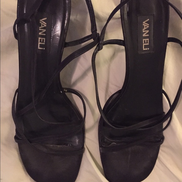 Van Eli size 13 black strapies