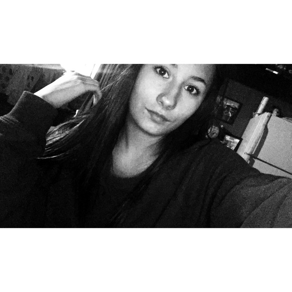 Meet your Posher, Kari