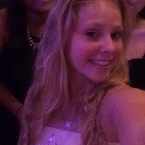 Meet your Posher, Claudia