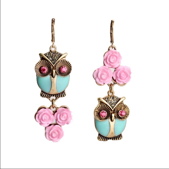 Jewelry - Cute asymmetrical  owl and flower earrings