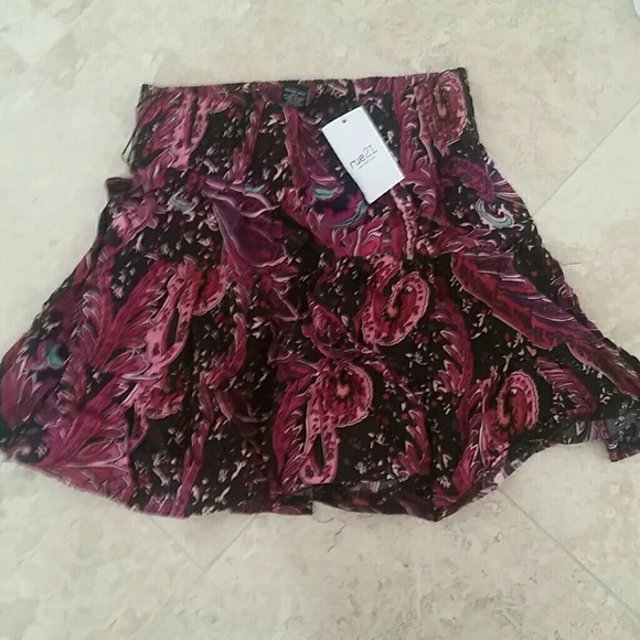 Paisley flowy skirt BRAND NEW WITH TAGS