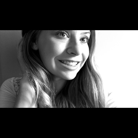 Meet your Posher, Paige