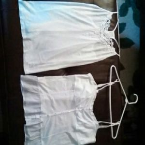 2 white tops american eagle n old navy