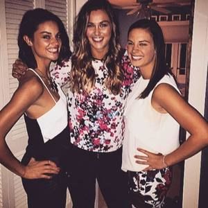 Meet your Posher, Caitlin