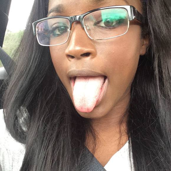 Meet your Posher, Ivy - Picture 1 of 1