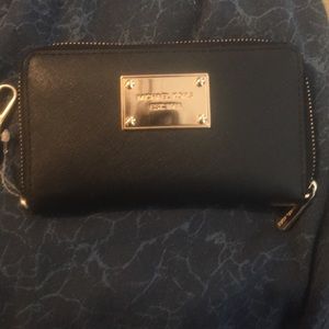 Michael Kors wristlet