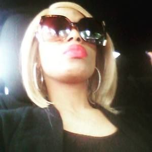 Meet your Posher, Latasha