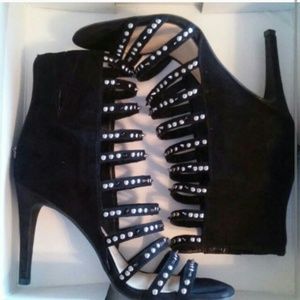 Jessica Simpson heels