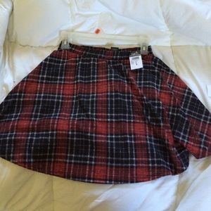 ***Plaid circle skirt***