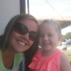 Meet your Posher, Carrianne