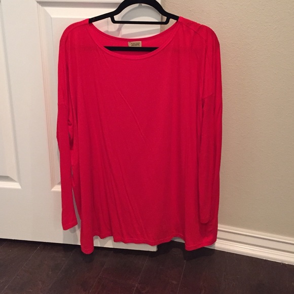 Red long sleeve piko top