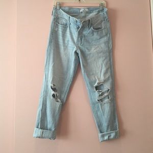 Hollister Boyfriend Jeans