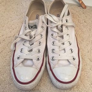 White low top converse