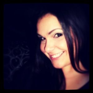 Meet your Posher, Isabel