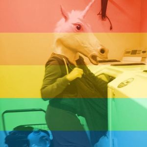 Meet your Posher, Raisa