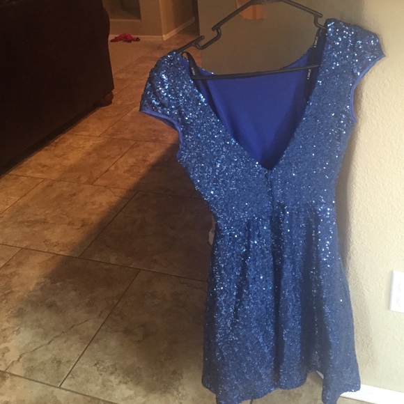 Homecoming dress - Picture 2 of 3