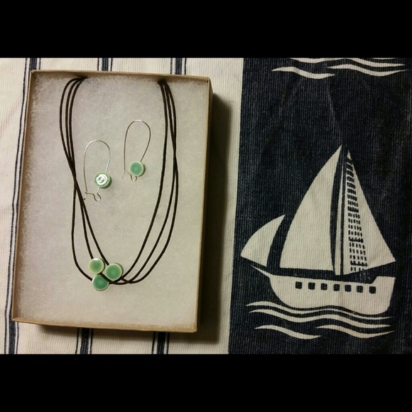 Set de collar - Picture 1 of 1