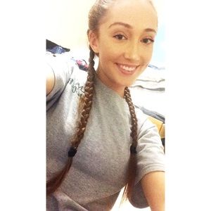 Meet your Posher, Kara