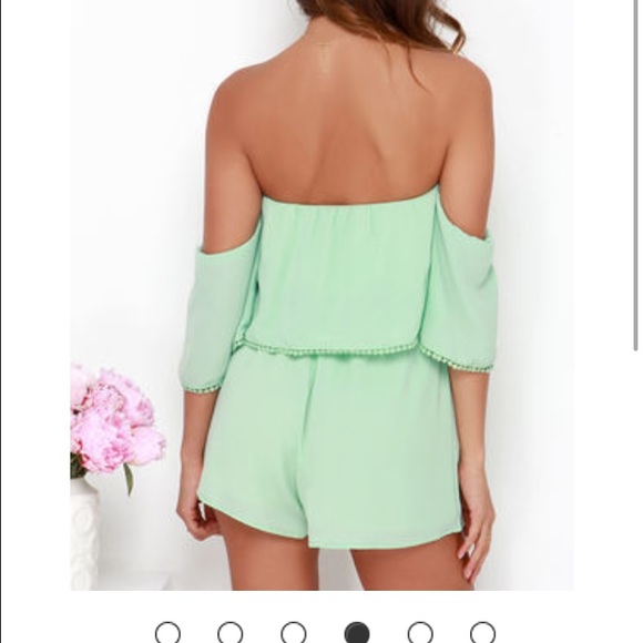 A romper never been worn. - Picture 2 of 4