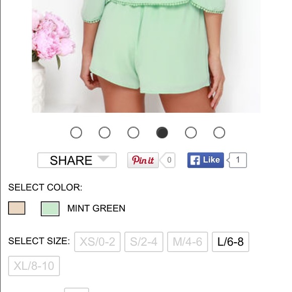 A romper never been worn. - Picture 4 of 4