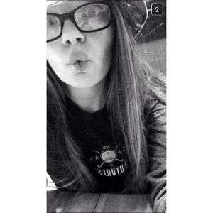 Meet your Posher, Samara