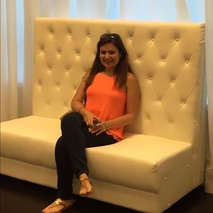 Meet your Posher, Nicole