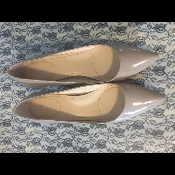 Calvin Klein Women's Diema Pump- size 11!