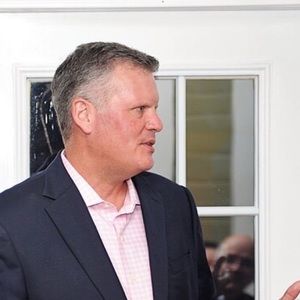 Meet your Posher, Ed