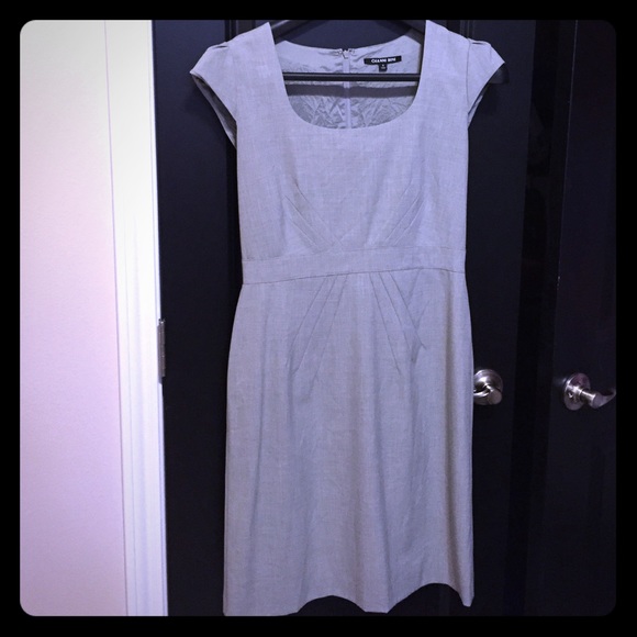 Gianni Bini size 6 grey work dress