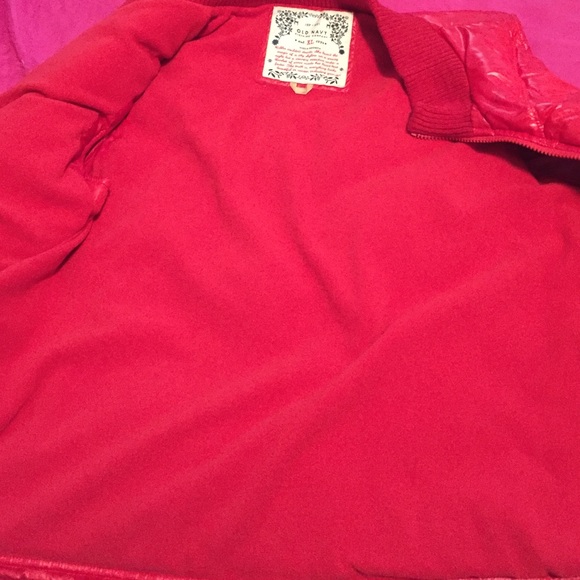 Vest - Picture 2 of 4