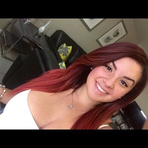 Meet your Posher, Amanda