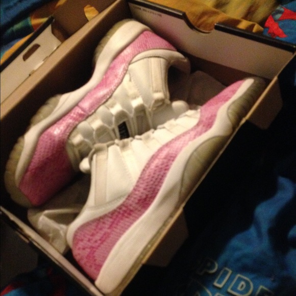 snakeskin 11s .
