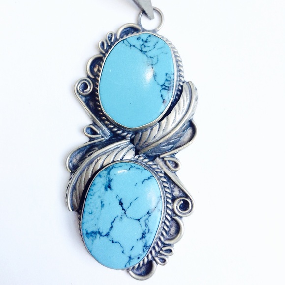 Vintage silver and turquoise pendant - Picture 1 of 3