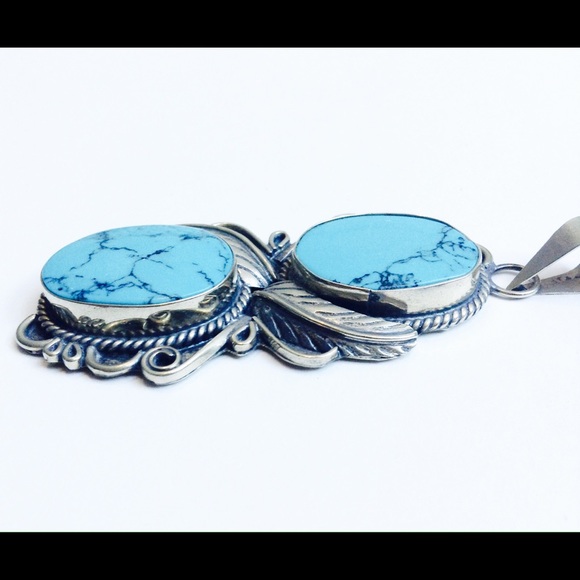 Vintage silver and turquoise pendant - Picture 2 of 3