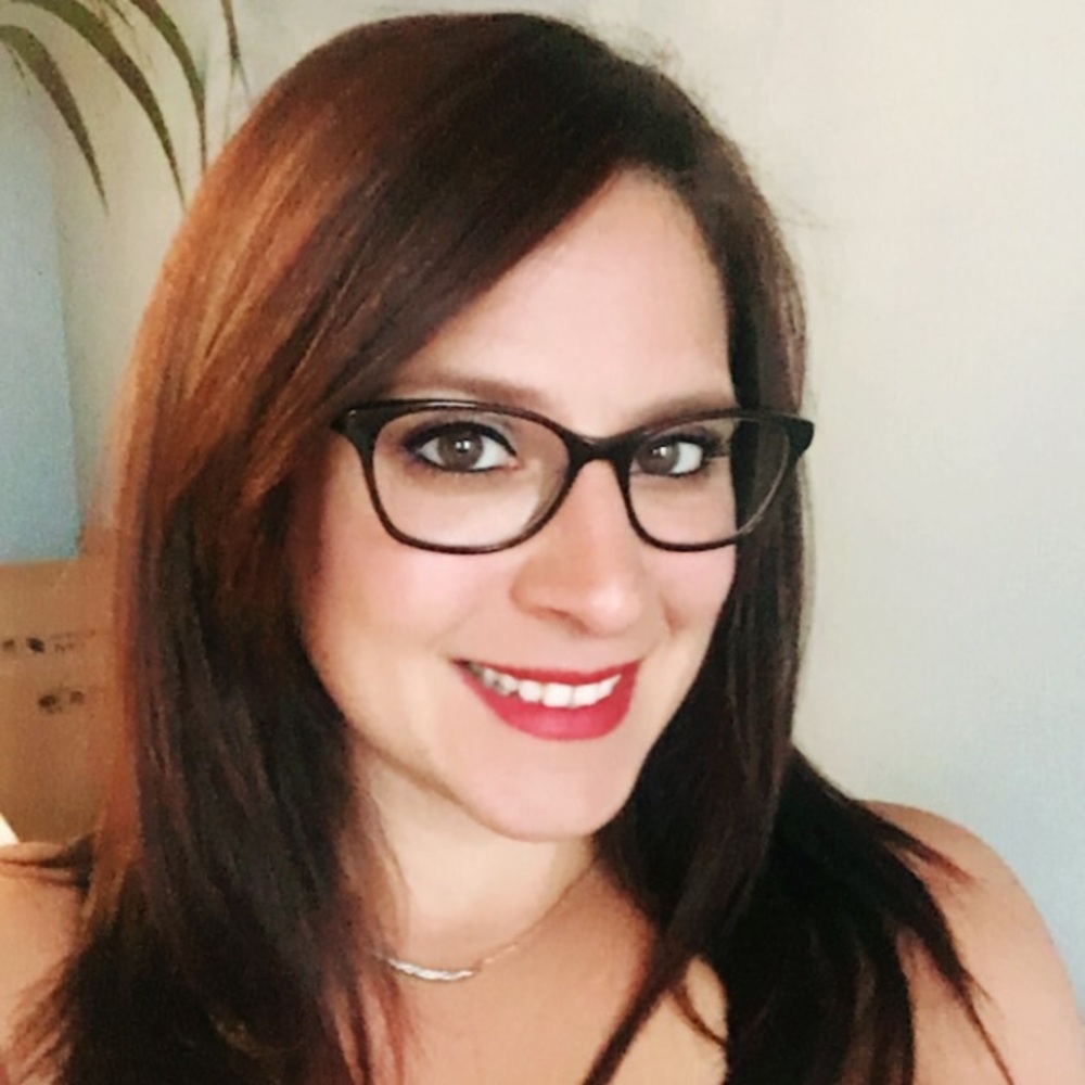 Meet your Posher, Laura