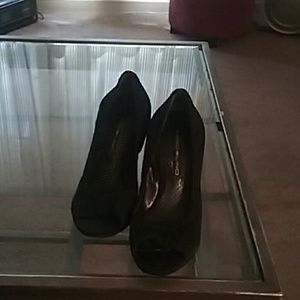 Soft black peep toe wedges