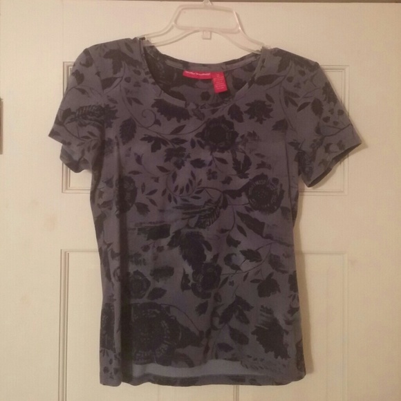 Casual blue stretch top