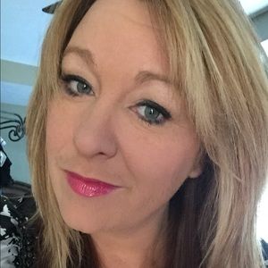 Meet your Posher, Rhonda