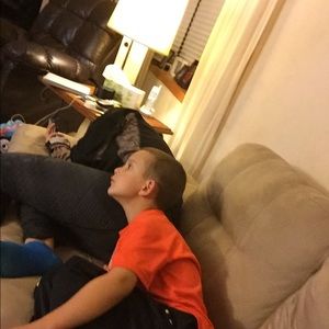 Meet your Posher, Em