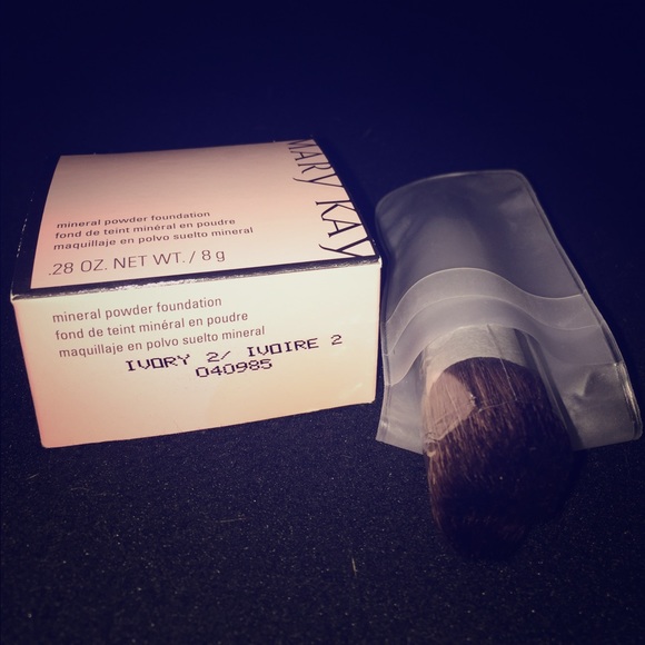 Mary Kay mineral powder foundation