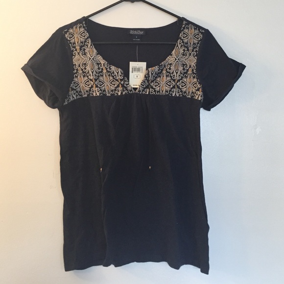 Lucky Brand embroidered tee