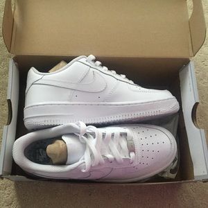 Nike Air Force 1