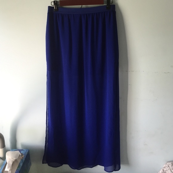 Maxi skirt