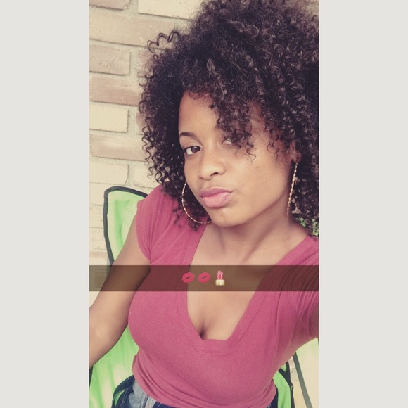 Meet your Posher, Veronica