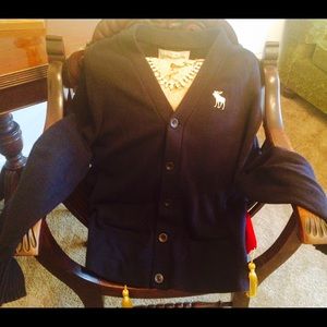 Abercrombie & Fitch button up sweater