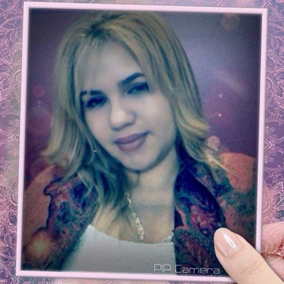 Meet your Posher, Elisa bel