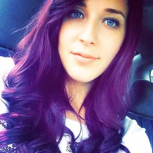 Meet your Posher, Nicole