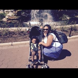 Meet your Posher, Genifer