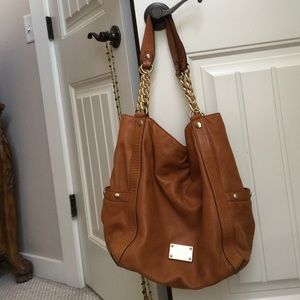 Bucket bag 🌟reduced-FIRM🌟